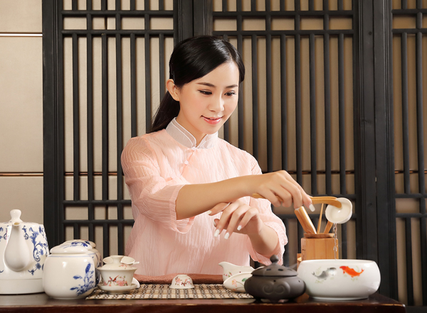 经常去武汉汉南靠谱男士会馆，这家私藏已久的店推荐给你